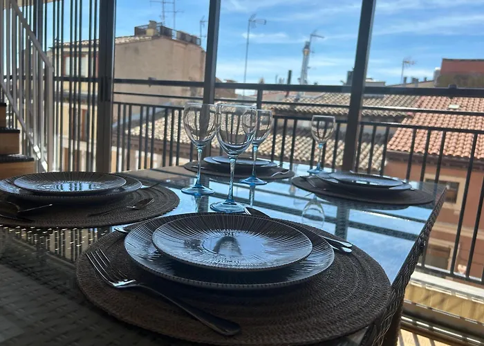 Atico Con Vistas Al Mercado Opcion De Parking