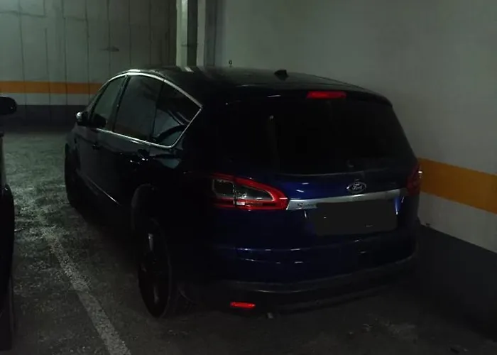 Atico Con Vistas Al Mercado Opcion De Parking Daire *